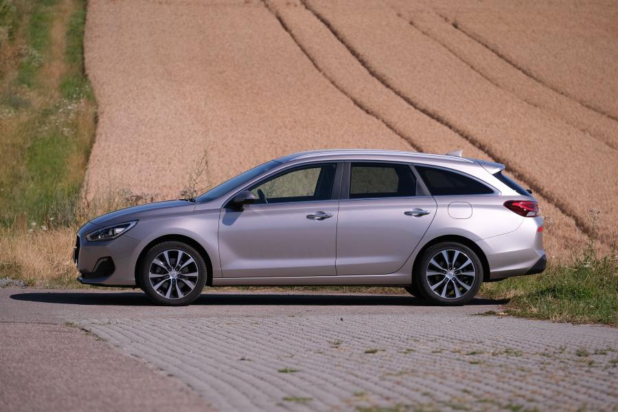  Hyundai i30 Wagon (PD) 2018 года  (WW) (фото 24 из 29)